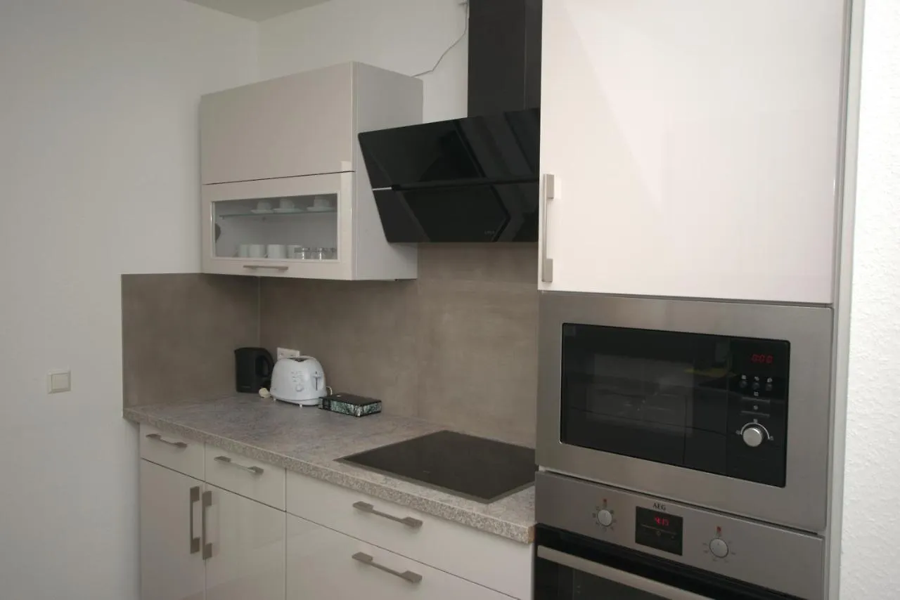 Ferienwohnung Ab Stuttgart Untertuerkheim Apartment